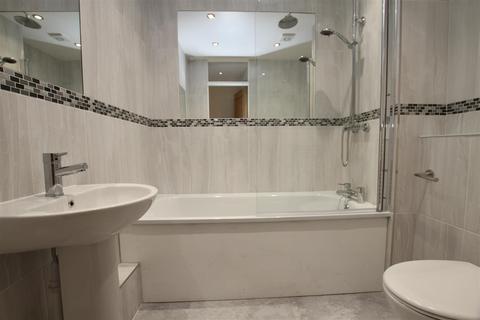 46 Weaverdale, Shoeburyness, Southend-on-sea, SS3 8XL
