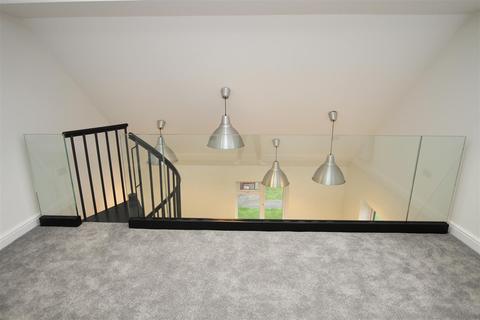 46 Weaverdale, Shoeburyness, Southend-on-sea, SS3 8XL