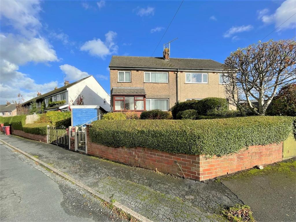 Standen Road, Clitheroe, Ribble Valley 3 bed semidetached house for