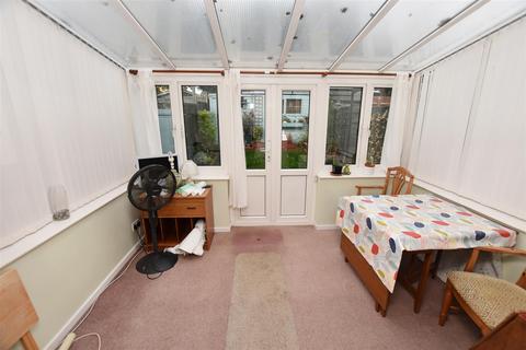 72 Albert Road, South Woodham Ferrers, Chelmsford, CM3 5LS