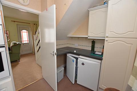 72 Albert Road, South Woodham Ferrers, Chelmsford, CM3 5LS