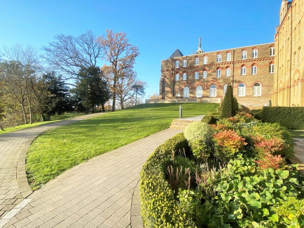St Josephs Gate, Mill Hill 3 bed apartment for sale £1,595,000