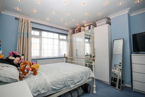 23 Broadstairs Road, Cardiff, CF11 8DE
