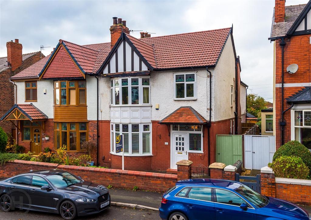 Bolton Road, Atherton, Manchester 4 bed semidetached house for sale