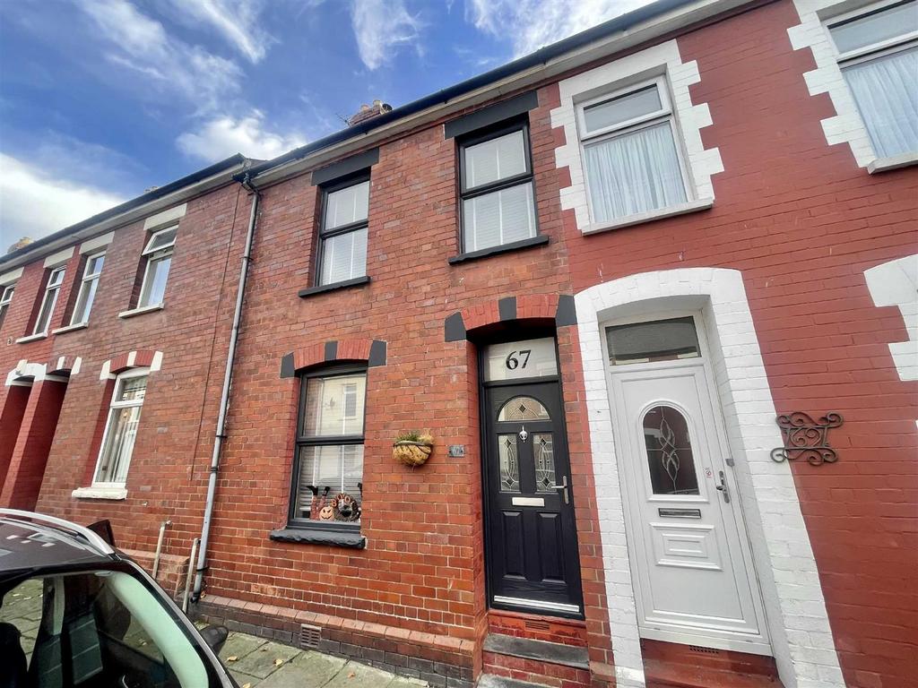 Phyllis Street, Barry Island, Barry 3 bed terraced house £229,950