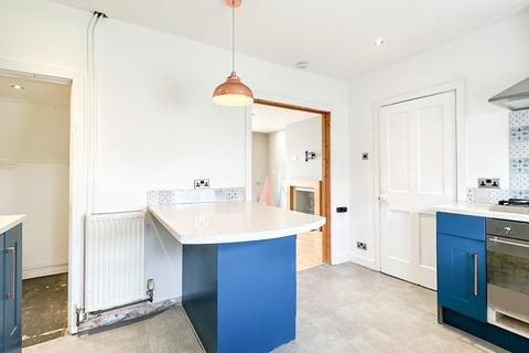 19 Hartcliffe Way, Bristol, BS3 5RQ