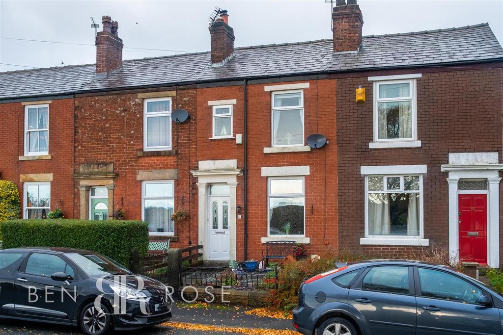 Heapey Road, Chorley 2 bed terraced house £149,995