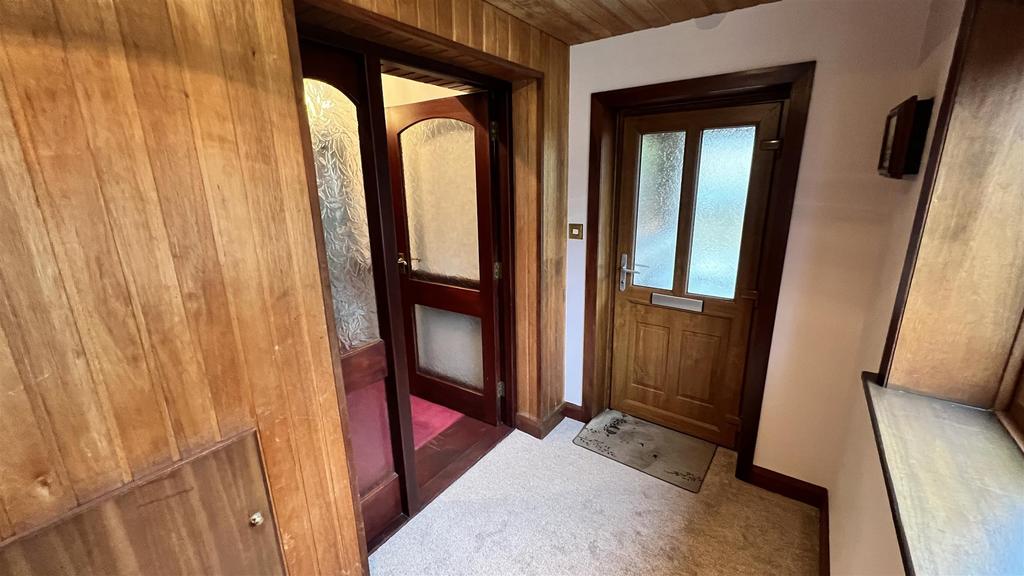 Miller Hill, Denby Dale, Huddersfield 4 bed property to rent £1,500