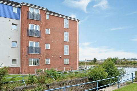 2 bedroom apartment to rent, Old Coach Road, Runcorn, WA7 1NJ