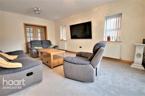 66 Alexandra Street, Thorne, Doncaster, DN8 4EY