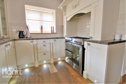 66 Alexandra Street, Thorne, Doncaster, DN8 4EY