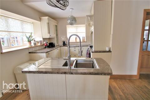 66 Alexandra Street, Thorne, Doncaster, DN8 4EY