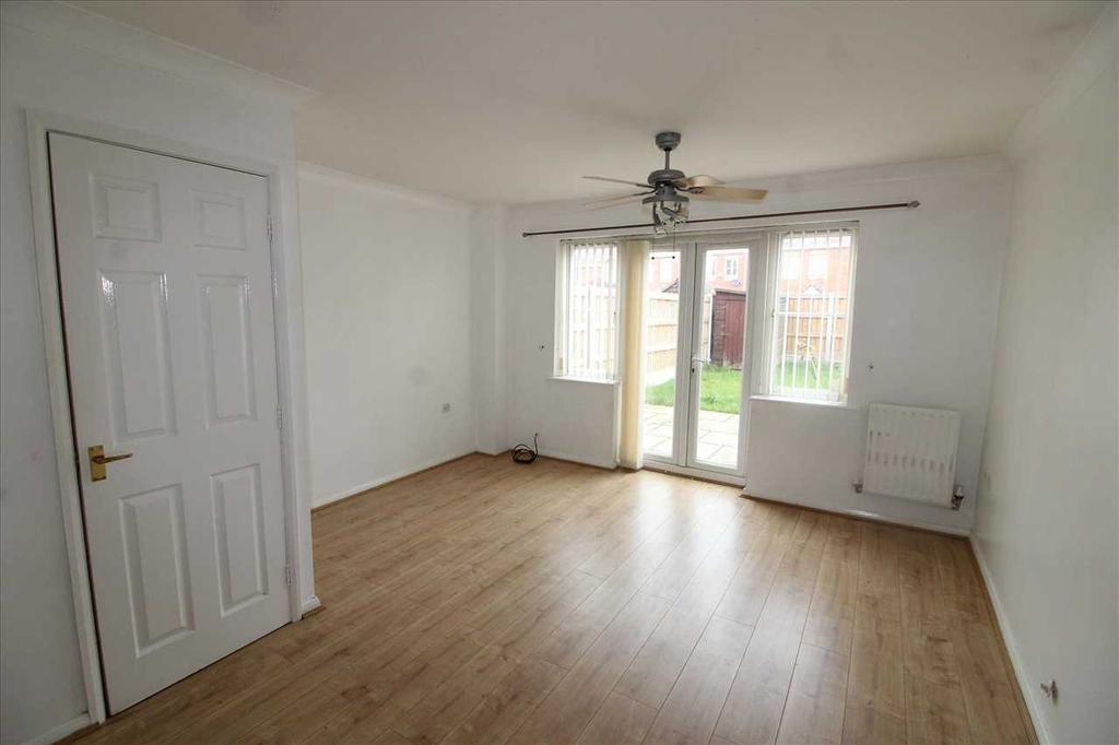 St Kevins Drive, Towerhill, Kirkby 3 bed semidetached house £165,000