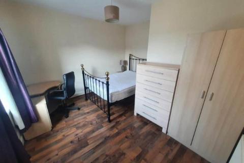 4 bedroom house share to rent - Queen Anne Street