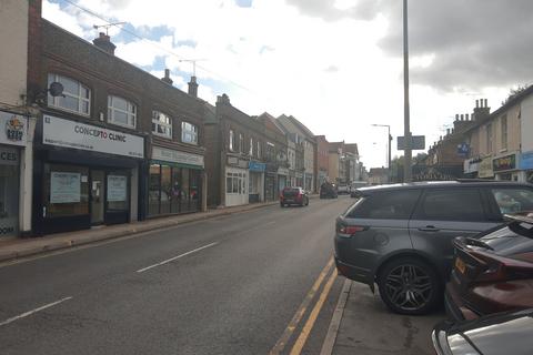 Shop to rent, Ongar Road, Brentwood Shop To Let