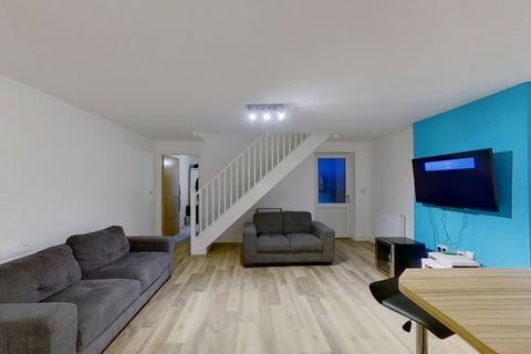 4 bedroom terraced house to rent, 19 Kilbourn Street, Nottingham, NG3 1BQ