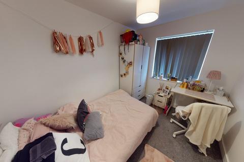 4 bedroom terraced house to rent, 21 Kilbourn Street, Nottingham, Ng3 1bq
