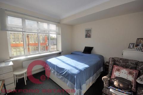 2 bedroom flat to rent, Euston Road, Euston NW1