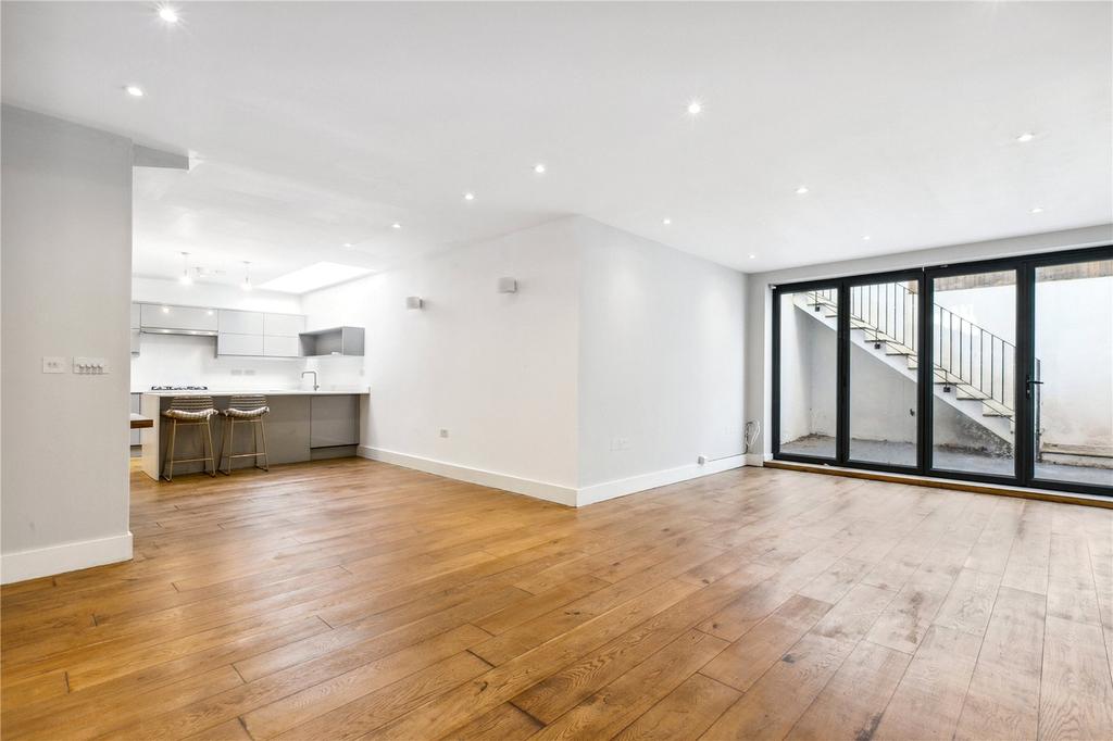 Charles Street, Barnes, London, SW13 3 bed detached house £1,350,000