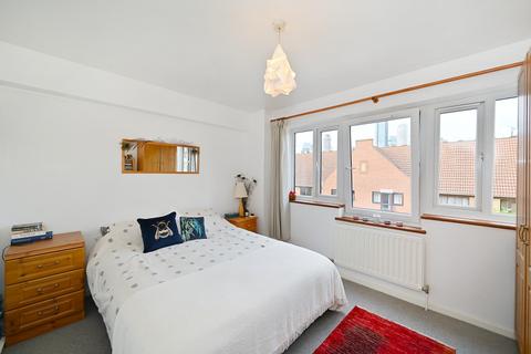66 Amsterdam Road, London, E14 3JB