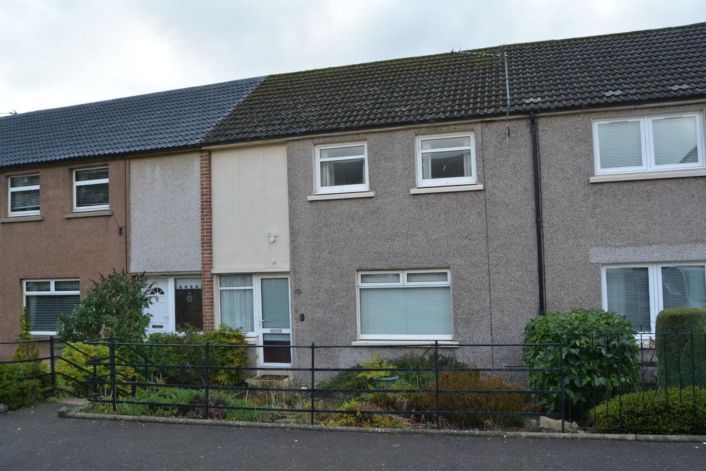 Shannon Drive, Falkirk... 3 bed terraced house £105,000