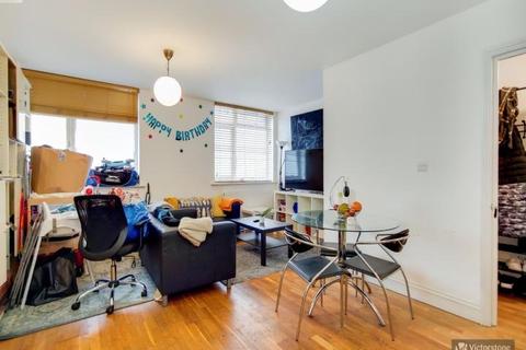 2 bedroom apartment to rent - Cornerstone Court, Hemming Street, Spitalfields, London, E1