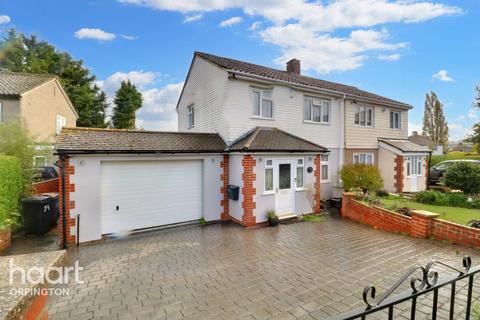 25 Meath Close, Orpington, BR5 2HF