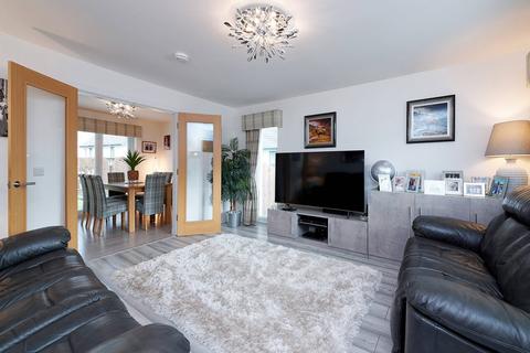 80 Bowfield Road, West Kilbride, KA23 9JZ