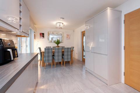 80 Bowfield Road, West Kilbride, KA23 9JZ