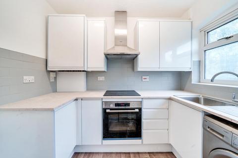 2 bedroom flat for sale, Gracefield Gardens, Streatham