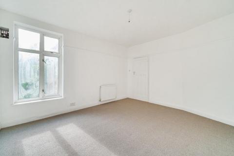 2 bedroom flat for sale, Gracefield Gardens, Streatham