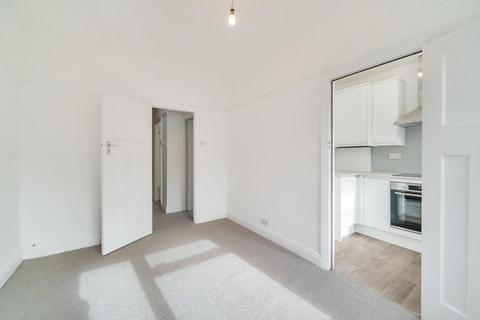 2 bedroom flat for sale, Gracefield Gardens, Streatham