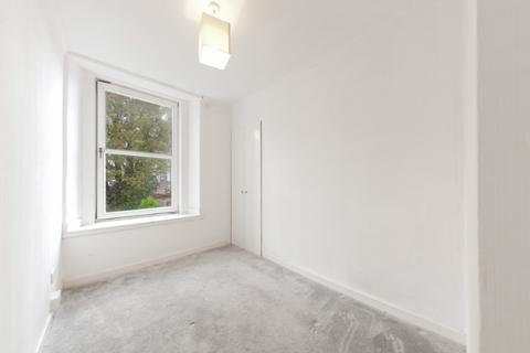 2 bedroom flat to rent, Smith Street, Dundee, DD3