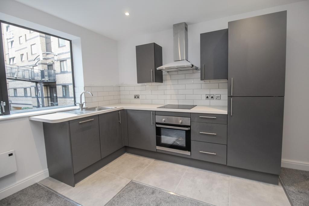 BILLS INCLUDED Coburg House, Leeds 1 bed apartment £880 pcm (£203 pw)