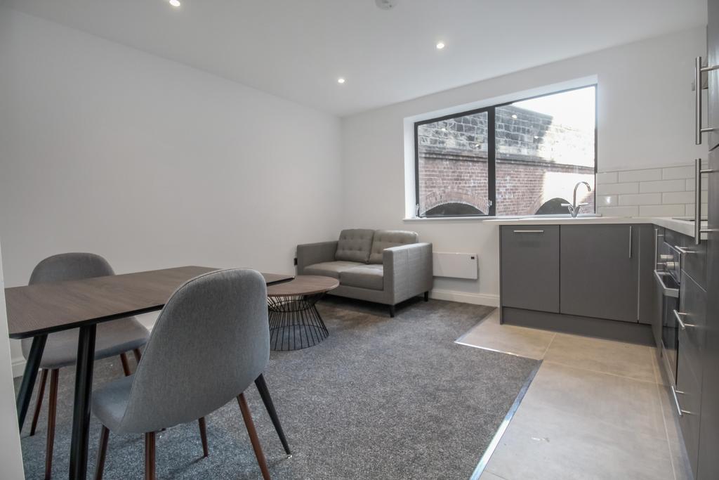 BILLS INCLUDED Coburg House, Leeds 1 bed apartment £880 pcm (£203 pw)