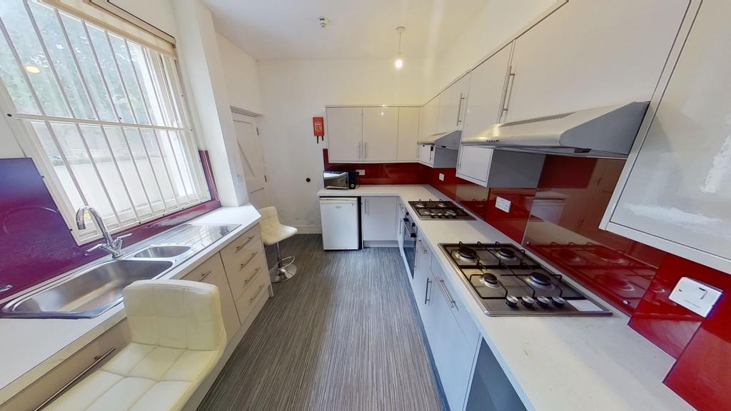 2-Colville-St-08042022 090023