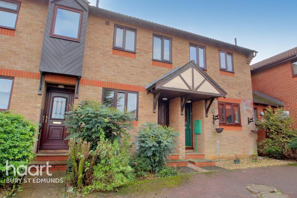 Brackenwood Crescent, Bury St Edmunds 2 bed terraced house for sale £