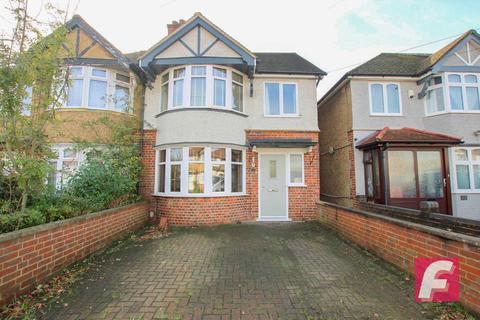 4 bedroom semi-detached house for sale - Maytree Crescent, Watford