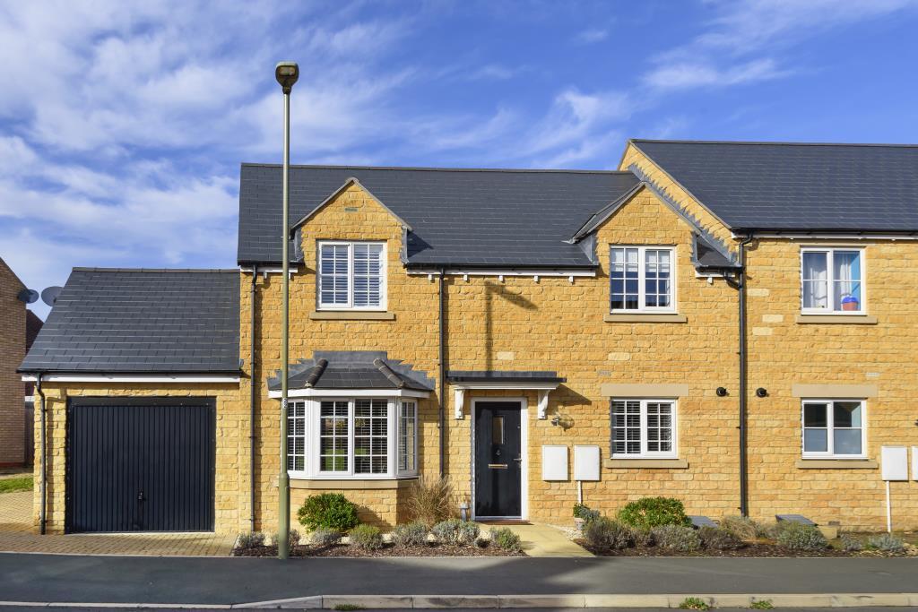 Chipping Norton, Oxfordshire, OX7 3 bed semidetached house for sale