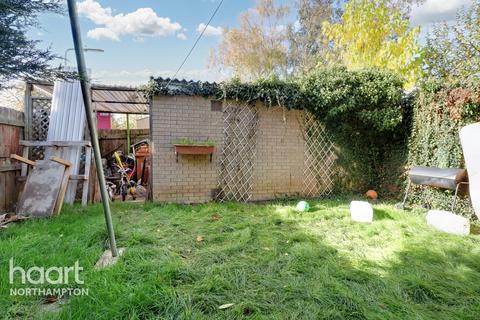 12 Dell Crescent, Northampton, NN3 8SG