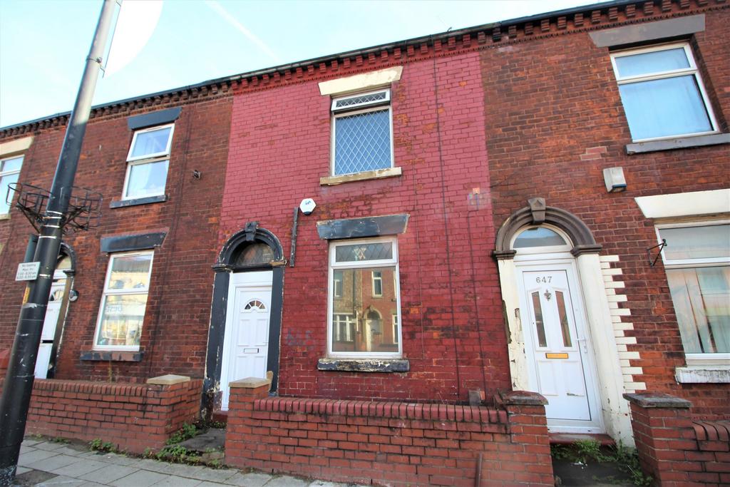 Ashton Road, Oldham, OL8 2 bed terraced house £95,000