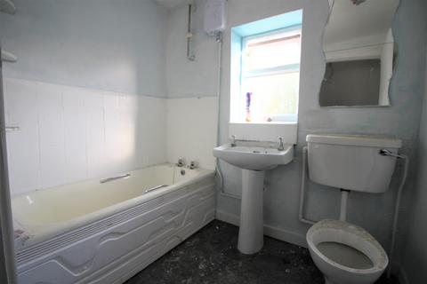 645 Ashton Road, Oldham, OL8 2RA