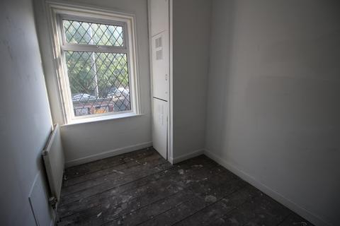 645 Ashton Road, Oldham, OL8 2RA