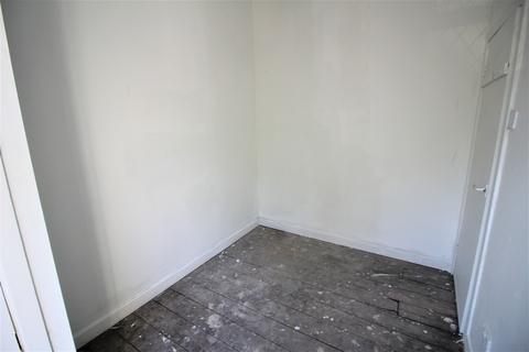 645 Ashton Road, Oldham, OL8 2RA