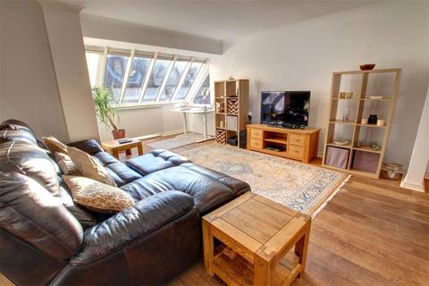 2 bedroom duplex for sale, Peppercorn Court, Newcastle Upon Tyne, NE1