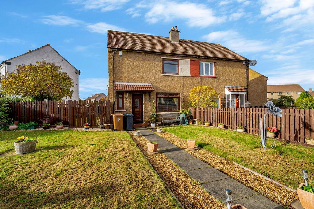 Redhall Grove, Kingsknowe, Edinburgh... 3 bed semidetached house £