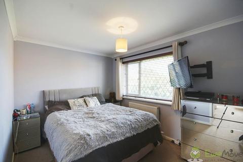 3 bedroom link detached house for sale - Drake Close, Gloucester GL3 1NE