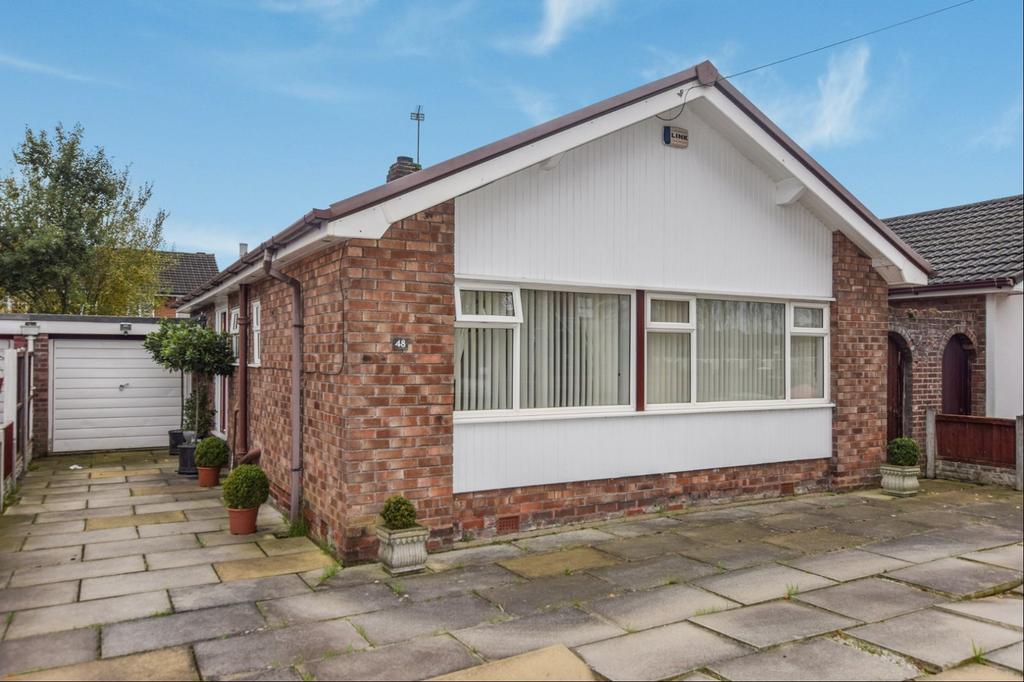 Cronton Lane, Widnes 2 bed detached bungalow for sale £280,000