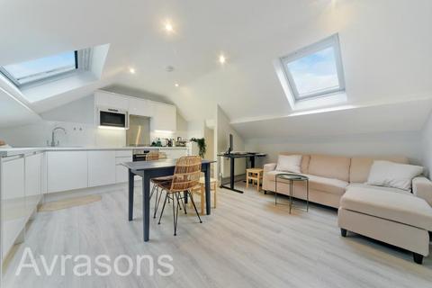 1 bedroom flat to rent, GRANTHAM ROAD, CLAPHAM NORTH