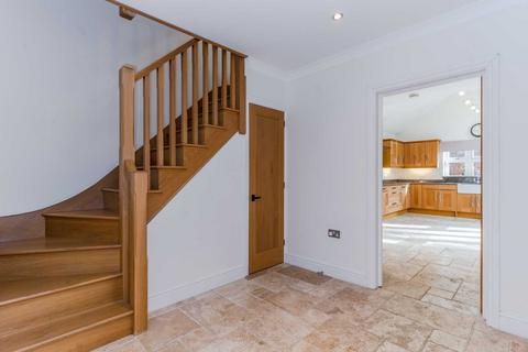 4 bedroom semi-detached house for sale, Watford Heath, Watford